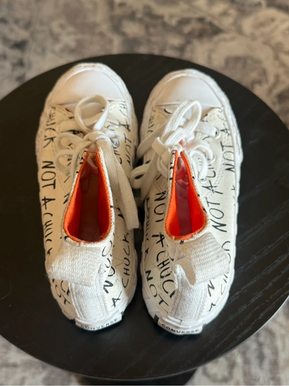 Converse white canvas